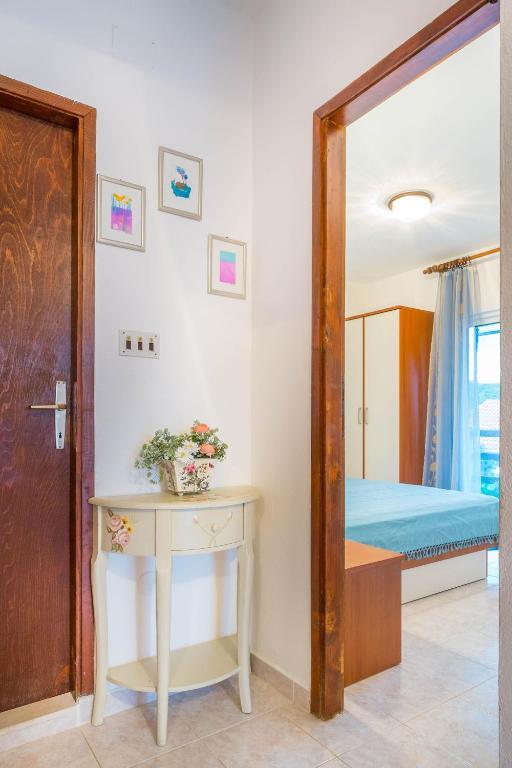 Silver Beach Apartments Vis Zimmer foto